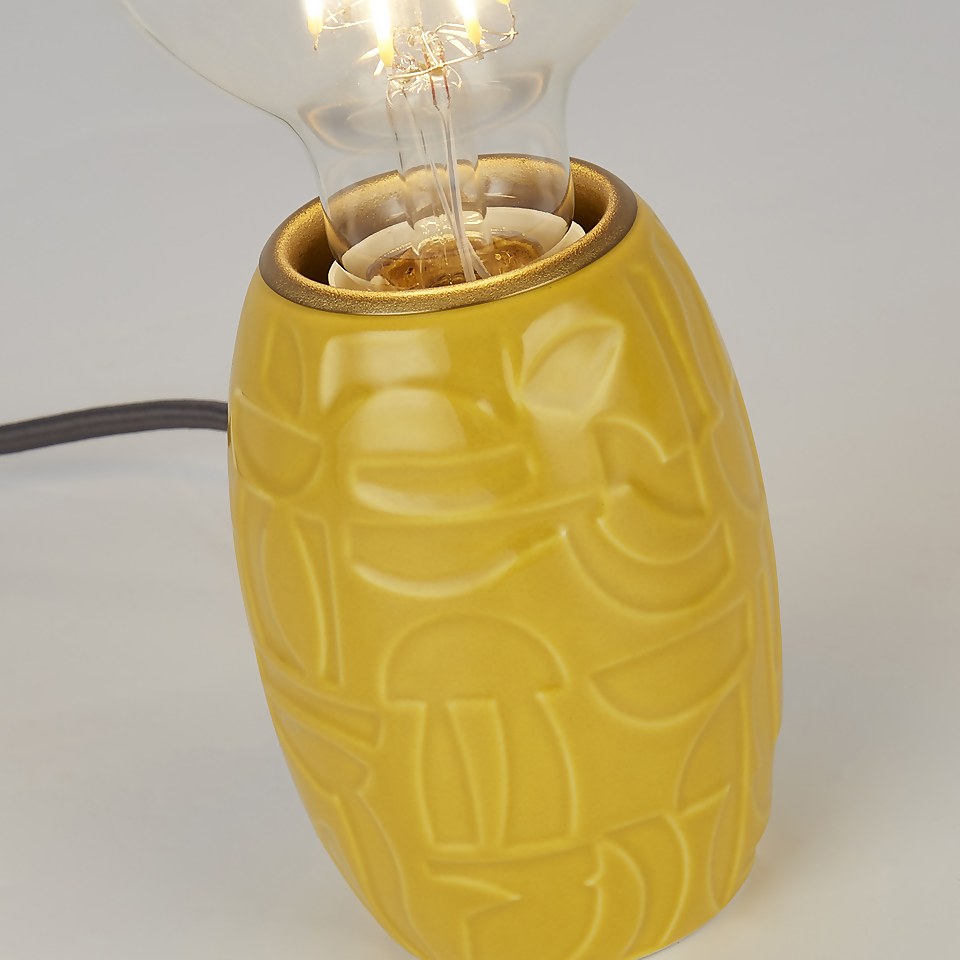 House Beautiful Max Ceramic Lamp - Ochre