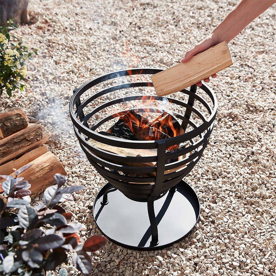 Texas Black Painted Steel Stripe Fire Basket