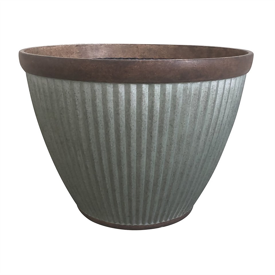 Irondale Cup Pot - 38cm