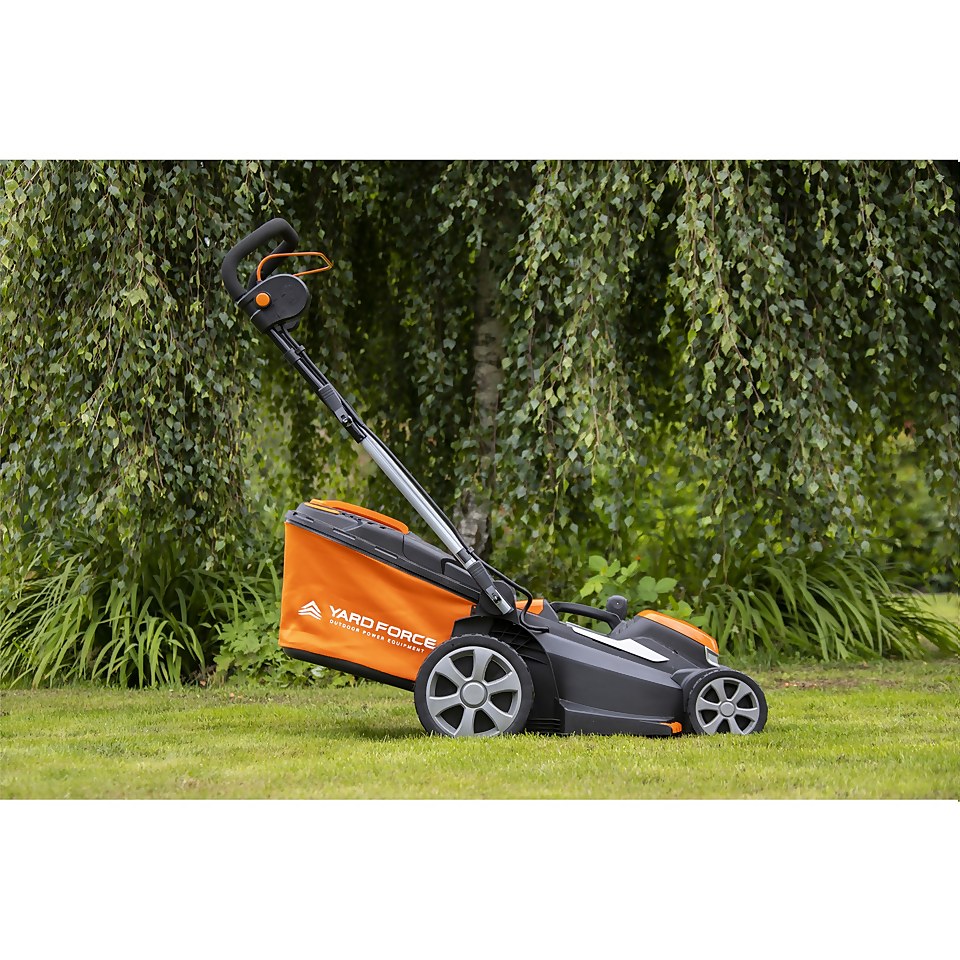 Yard force 40v 37cm cordless lawnmower shop