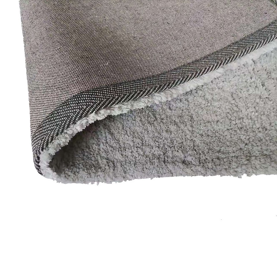 Cosy Rug 67x130cm Vapour Homebase