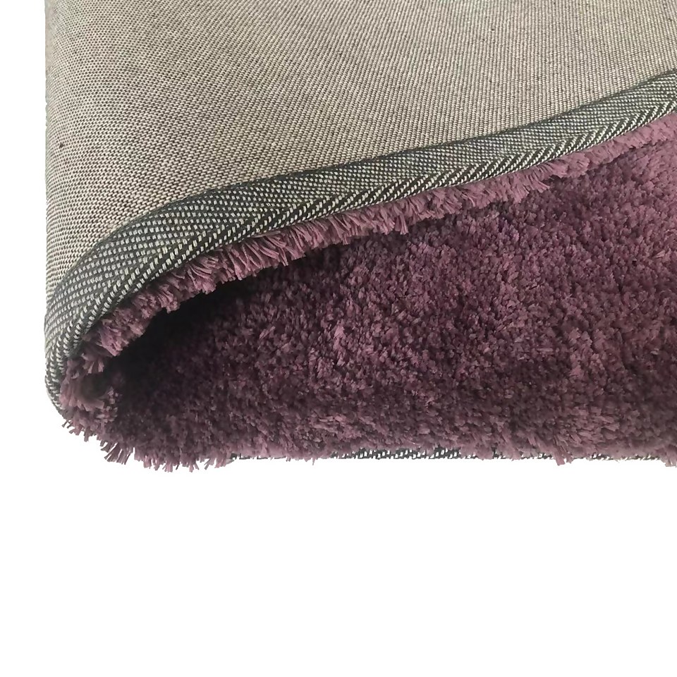 Cosy Rug 67x130cm Grape Homebase