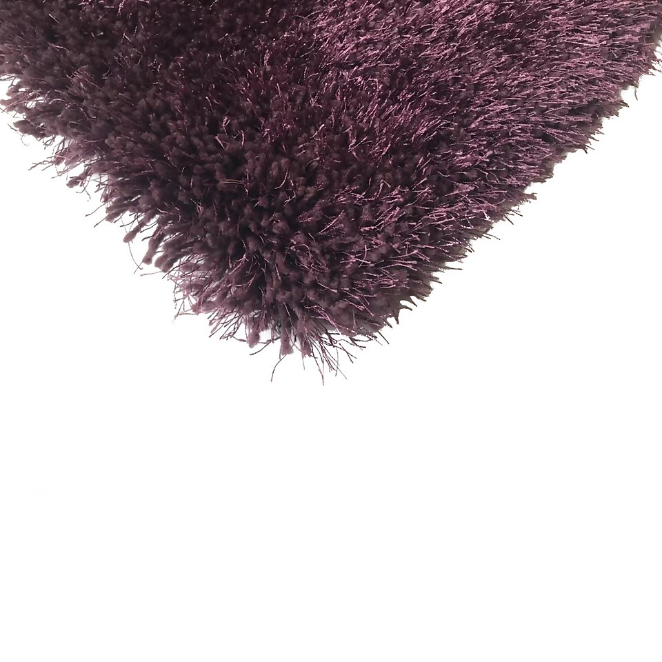 Shimmer Rug 67x130cm Grape Homebase
