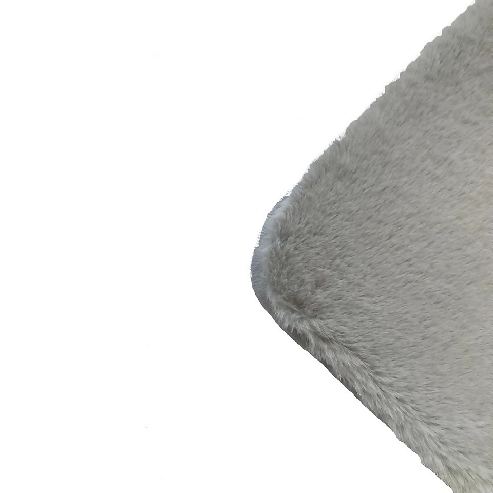 Luxury Soft Faux Fur Rug 120x170cm Vapour Homebase