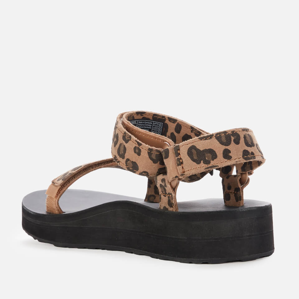 Teva leopard 2025 print sandals