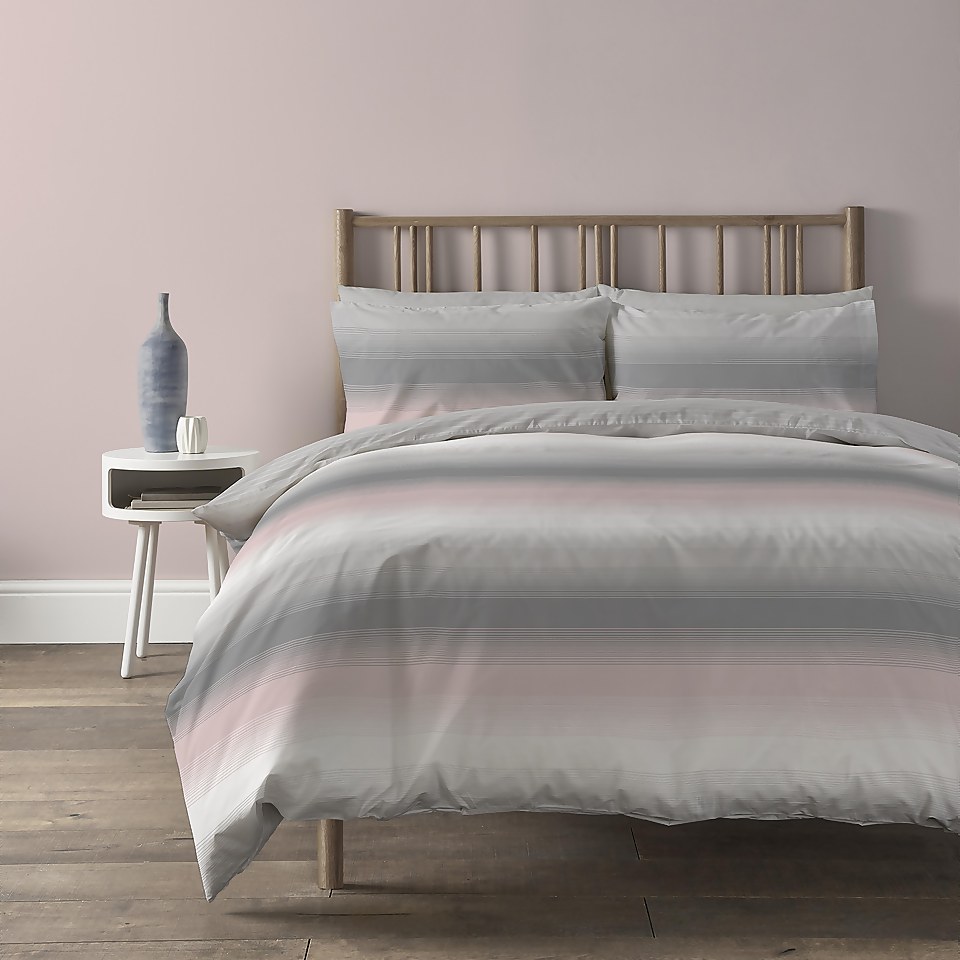 Copenhagen Home Faded Stripe Reversible Bedset - Single - Blush