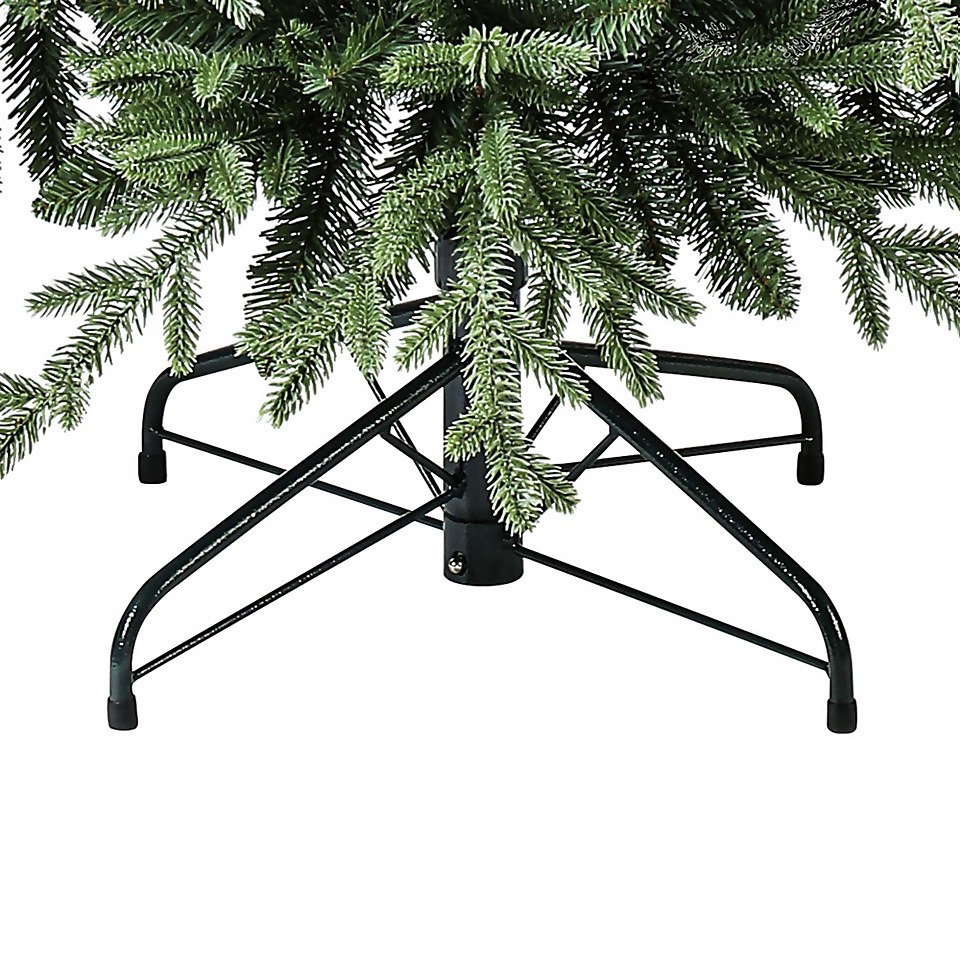 7.5ft Norway Spruce Artificial Christmas Tree