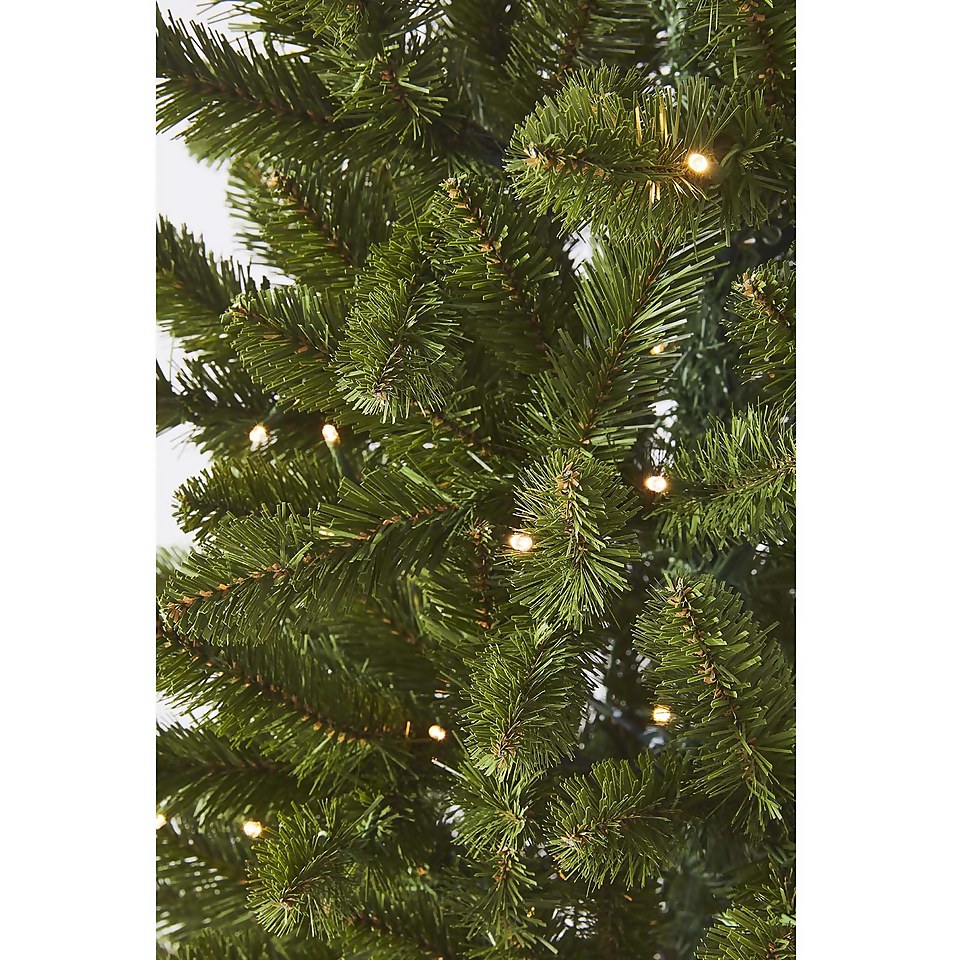 6ft Madison Potted Pre-lit Artificial Christmas Tree