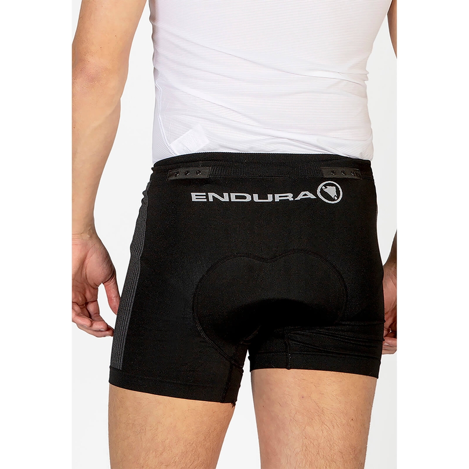 Engineered Padded Boxer mit Clickfast für Herren - Schwarz