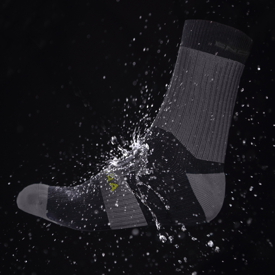 Unisex Hummvee Waterproof Socks II - Black
