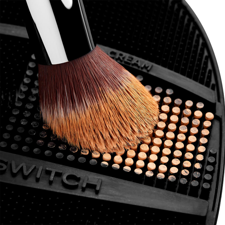 Sigma Switch Brush Cleaning Mat