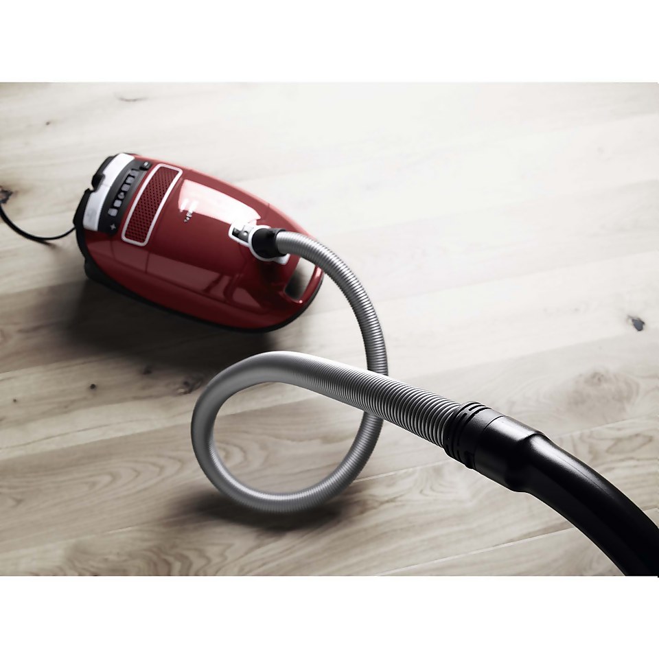 Miele Complete C3 Cat & Dog PowerLine bagged vacuum cleaner Autumn Red