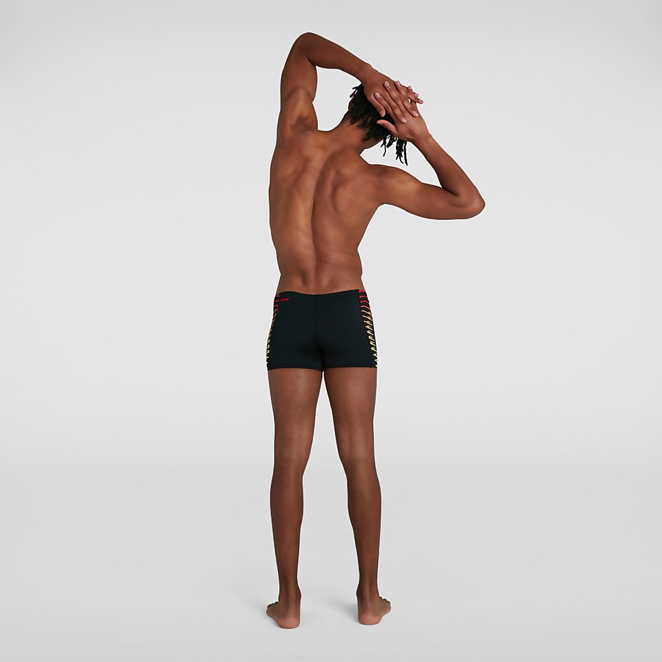 Herren Tech Panel Aquashorts in Schwarz