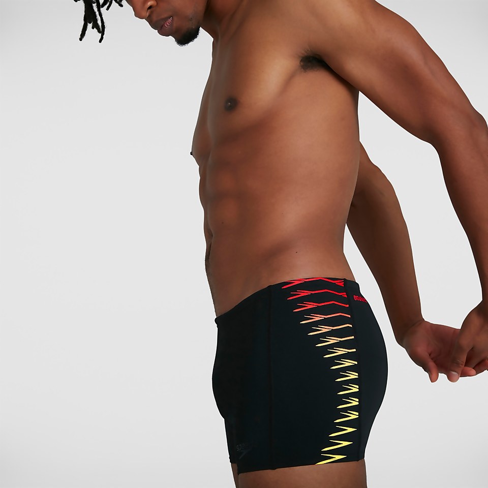 Herren Tech Panel Aquashorts in Schwarz