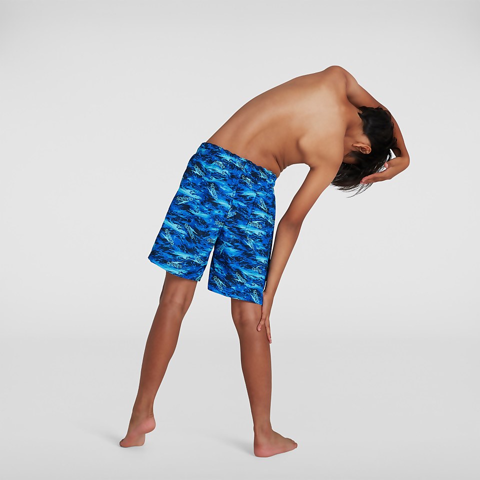 Jungen 15" Badeshorts mit Print in Blau