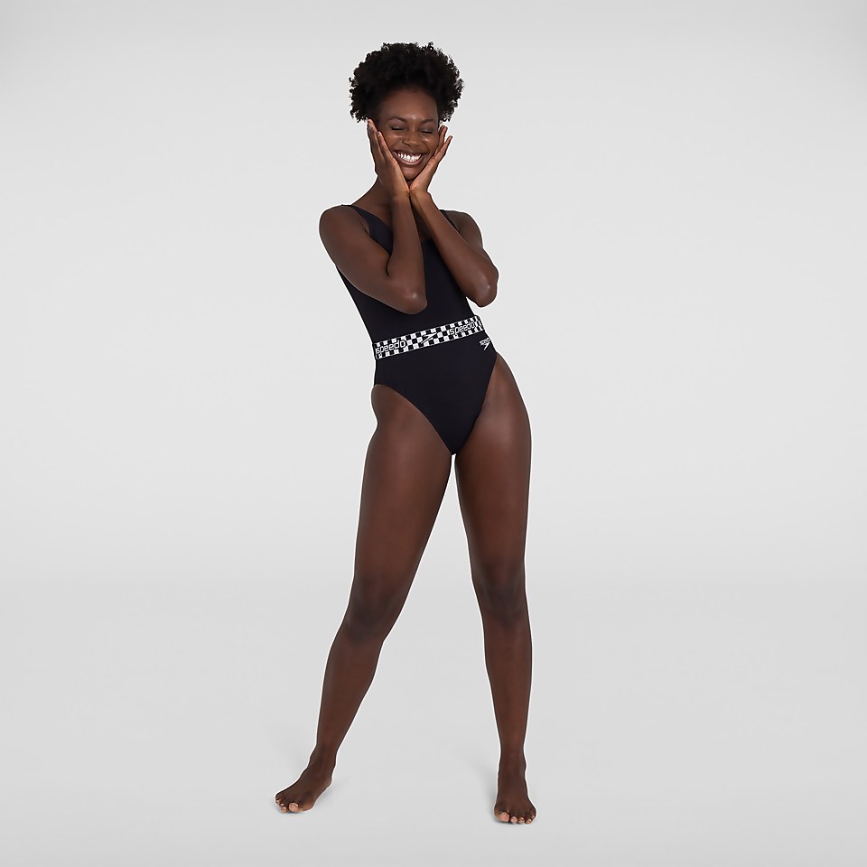 Belted Deep U-Back Badeanzug