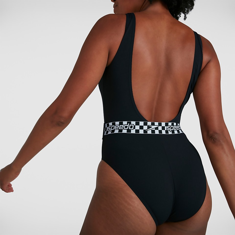 Belted Deep U-Back Badeanzug