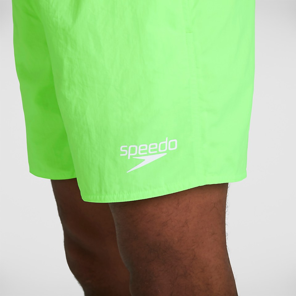 Herren Essentials 16" Badeshorts in Grün