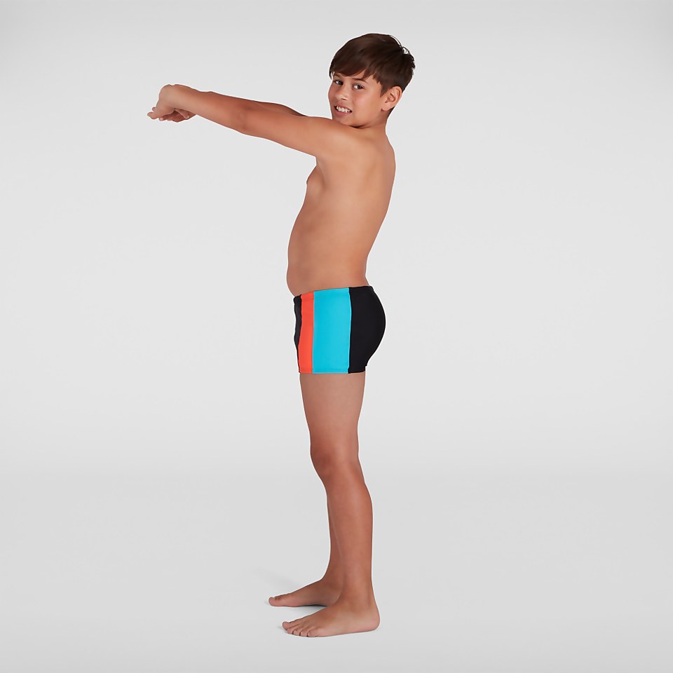 Jungen Colourblock Aquashorts in Schwarz