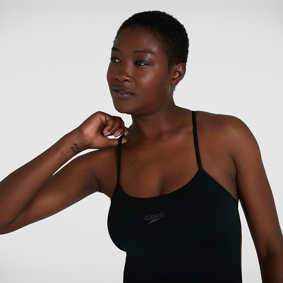 Damen Endurance+ Thinstrap Badeanzug in Schwarz