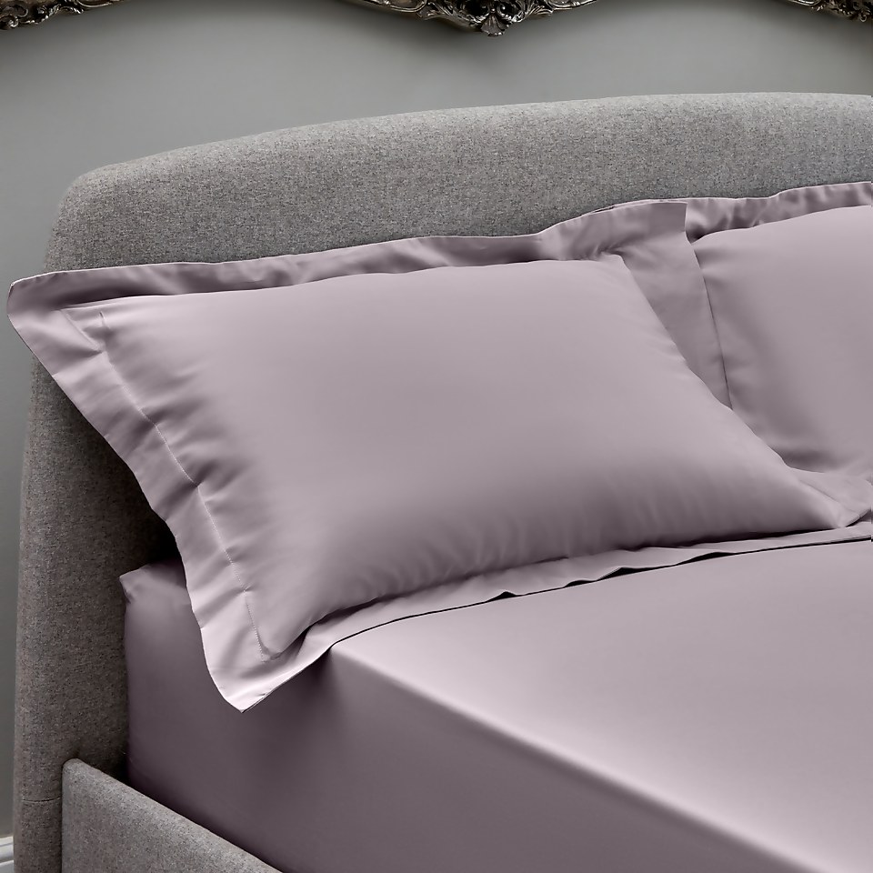 The Willow Manor Egyptian Cotton Sateen 300 Thread Count Oxford Pillowcase Pair - Dusky Fig
