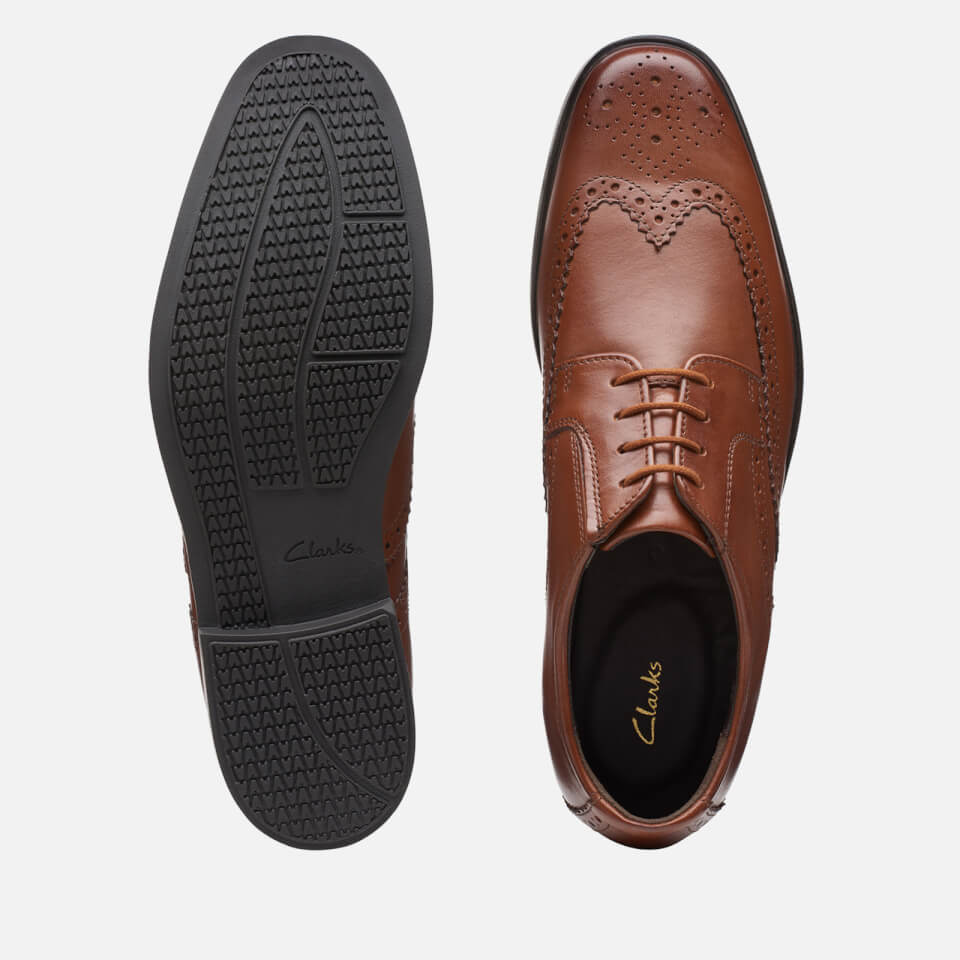 Clarks Howard Wing Leather Derby Shoes