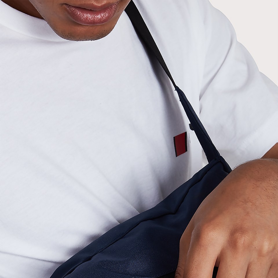 Blitz Bumbag 85 - Dark Blue / Red