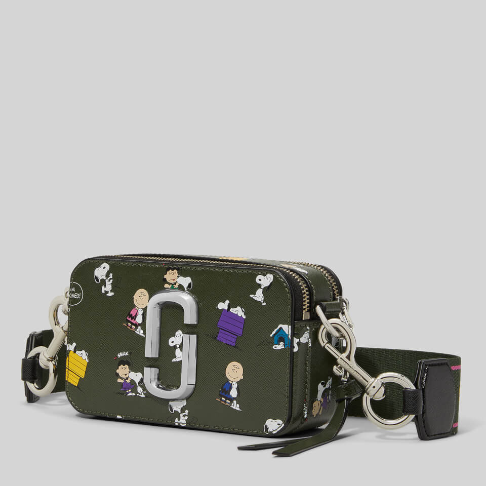 MARC JACOBS PEANUTS X THE SNAPSHOT ピーナッツ マーク ジェイコブス ザ スナップショット ショルダーバッグ  H136L01FA21 316 DARK GREEN MULTI : マシェリモール - 通販 - Yahoo!ショッピング
