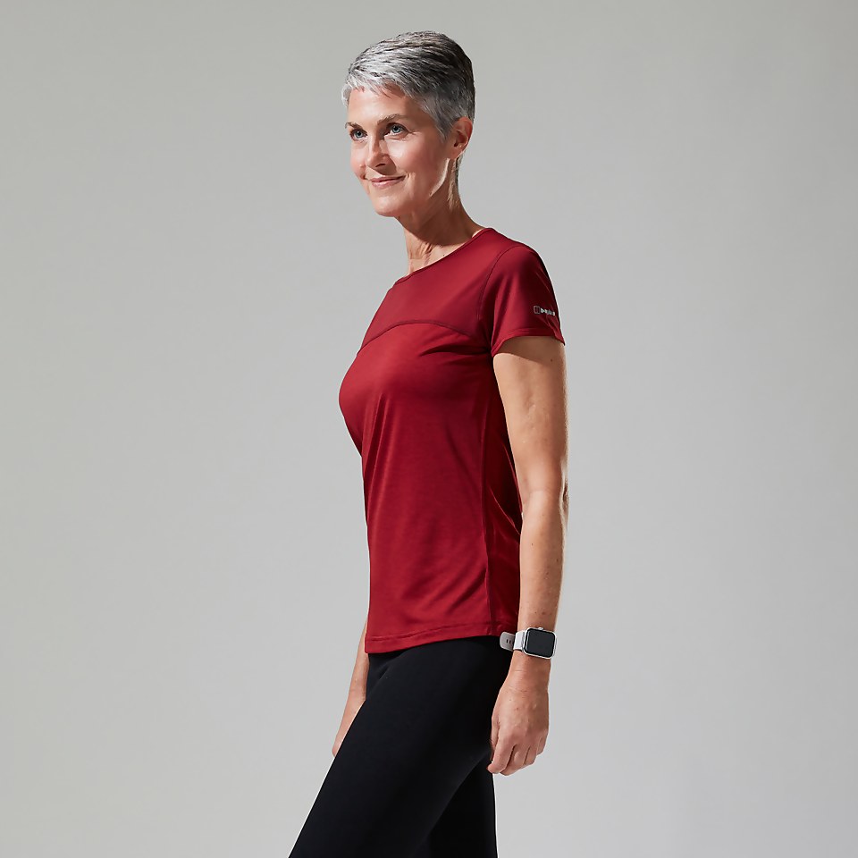 Women's Voyager Tech Tee Super Stretch Crew - Dark Red