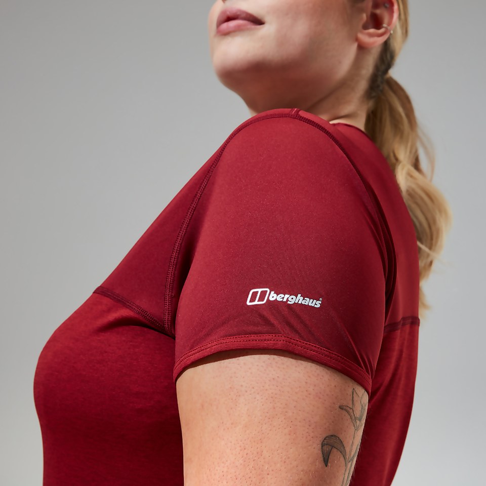 Women's Voyager Tech Tee Super Stretch Crew - Dark Red