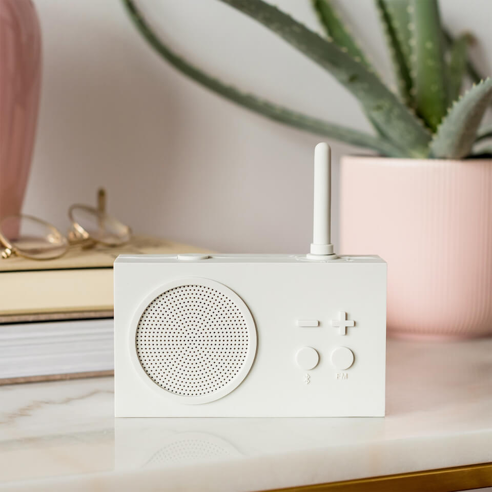 Lexon TYKHO 3 FM Radio and Bluetooth Speaker - Off White