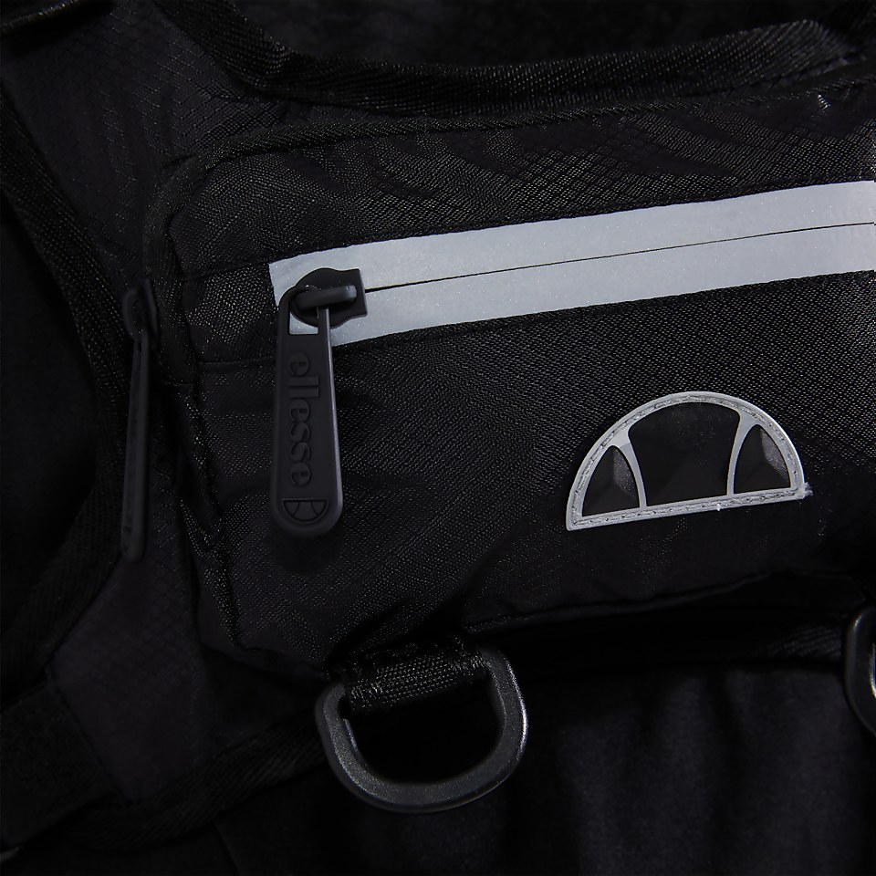 Chilas Chest Bag Black