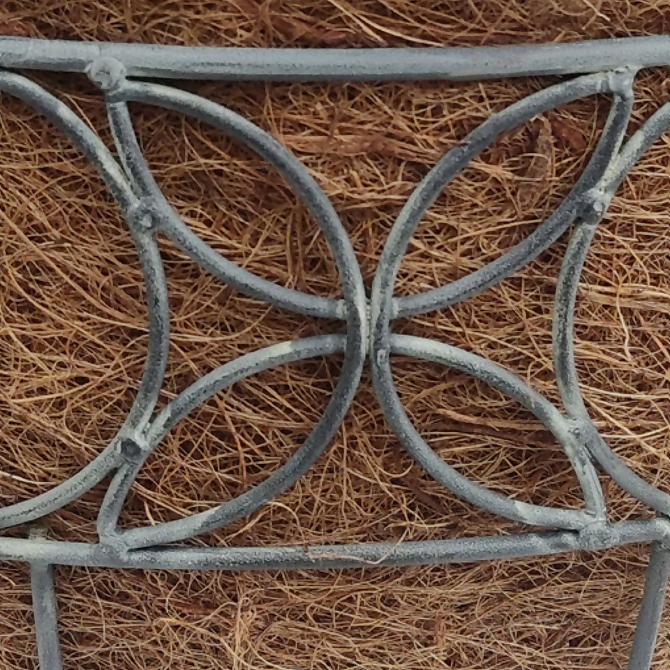 35 cm Distress Finish Floor Planter with Coco Liner Homebase