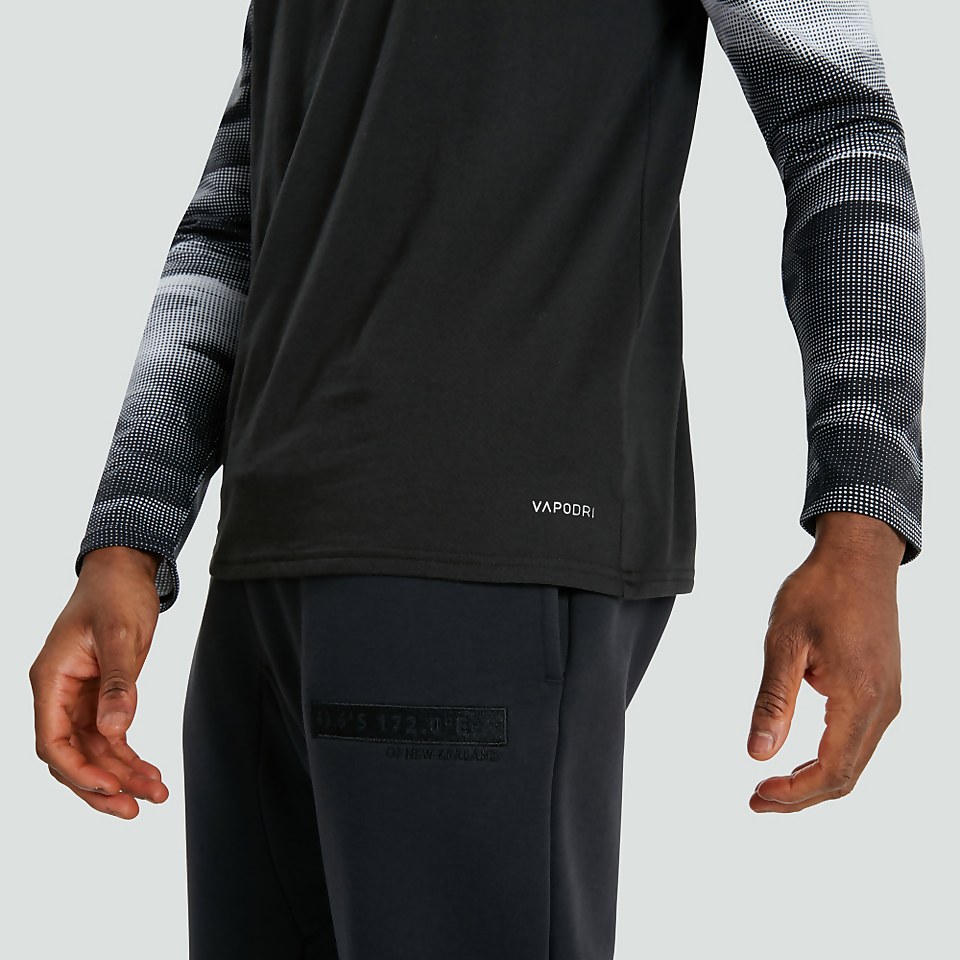 MENS VAPODRI LONG SLEEVED GRAPHIC TRAINING TEE BLACK