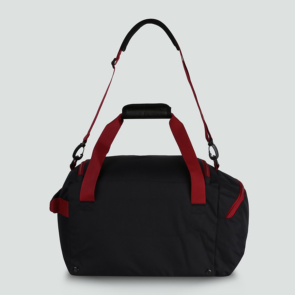 MEDIUM SPORTSBAG BLACK