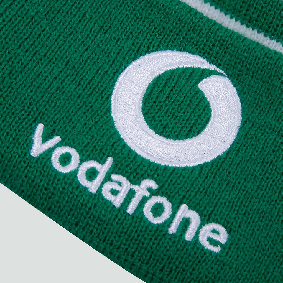 ADULT UNISEX IRELAND BOBBLE HAT GREEN