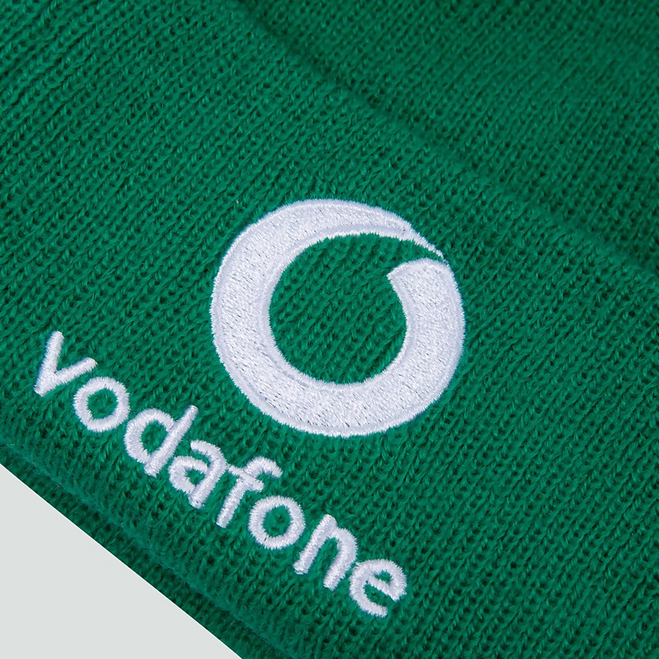 ADULT UNISEX IRELAND BOBBLE HAT GREEN