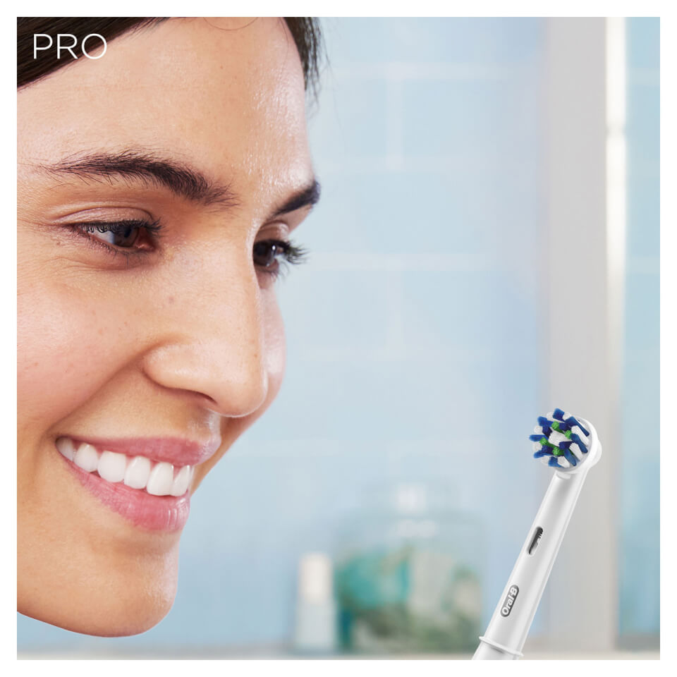 Oral B Pro 1 600 Electric Toothbrush - Pink