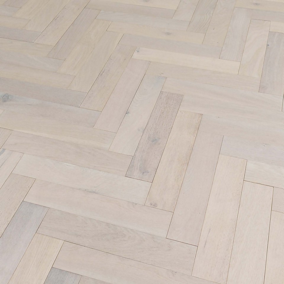 Herringbone Parquet 14x90mm Ivory White Oak Lacquered Engineered Flooring