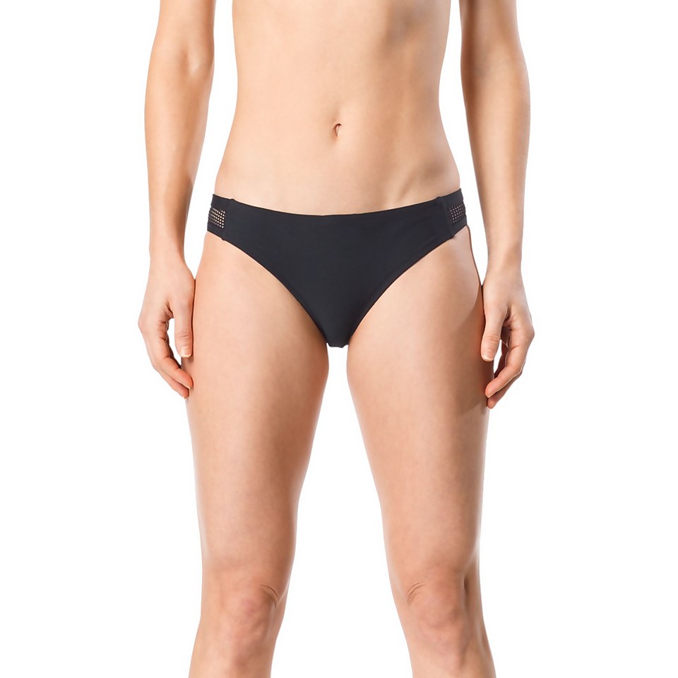 Turnz Mesh Bottom