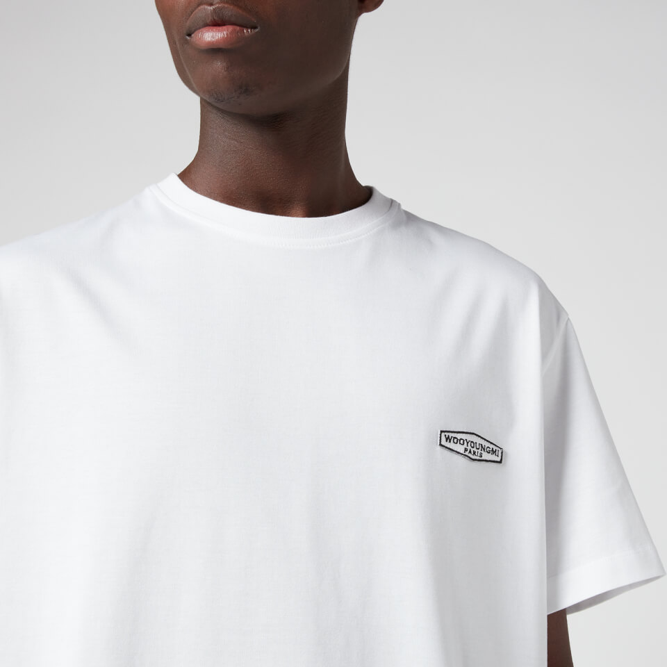 【関税込み】WOOYOUNGMI ホワイト エンボスロゴ Tシャツ 13295756-6904930912530420.jpg