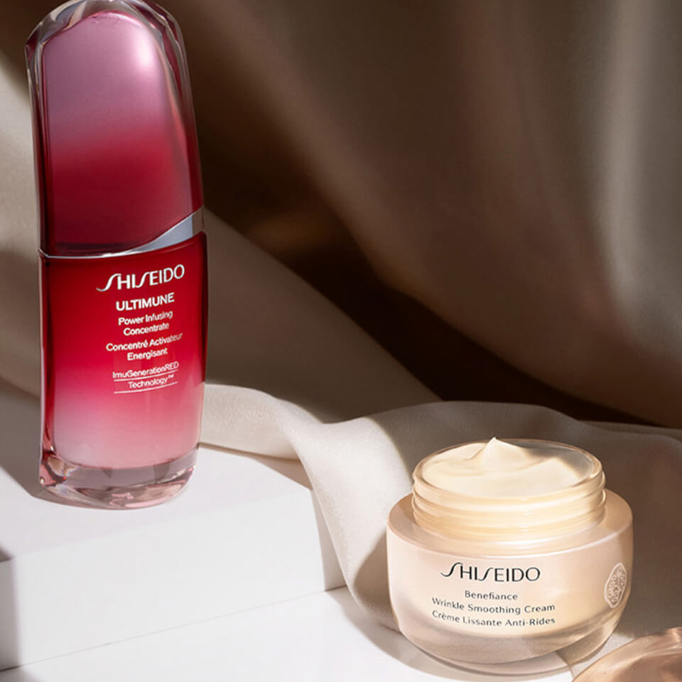 Shiseido Ultimune and Wrinkle Smoothing Set
