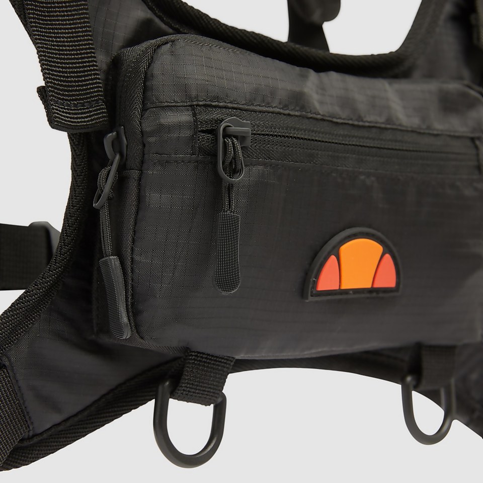 Capri Brusttasche Schwarz