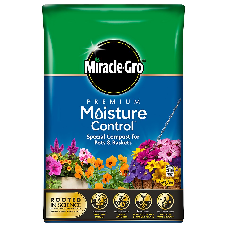 Miracle-Gro® Premium Moisture Control™ Enriched Compost Pots & Baskets - 40L