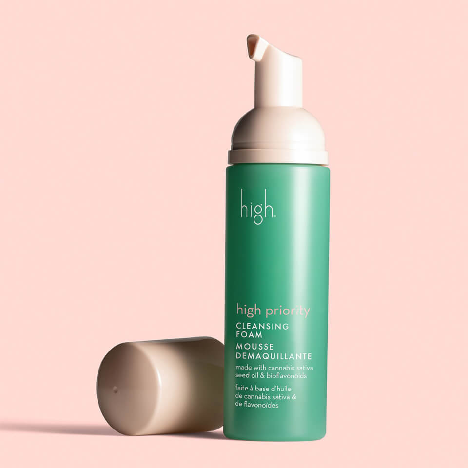 High Beauty High Priority Cleansing Foam