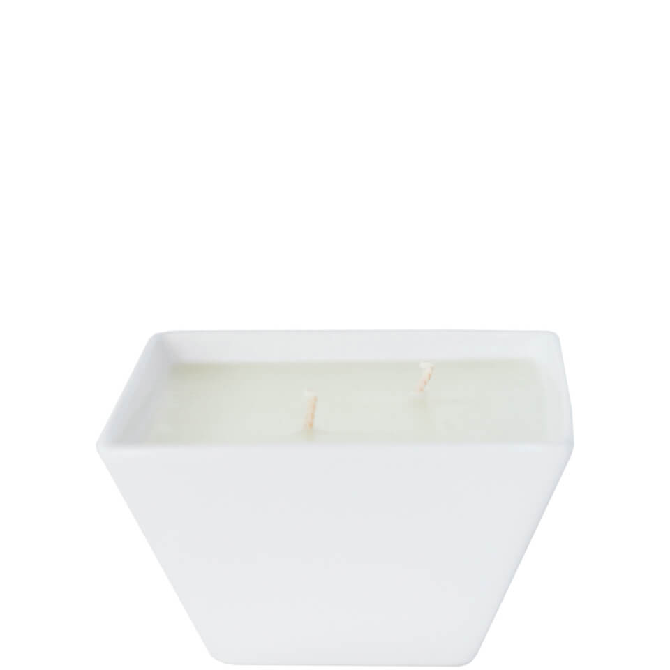 SkinOwl Currant Candle