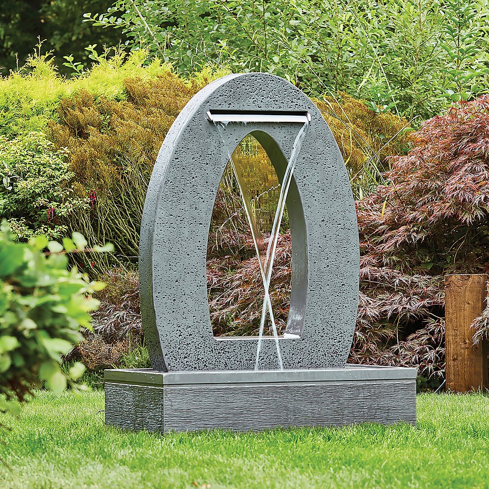 Stylish Fountains Blade Water Feature Homebase