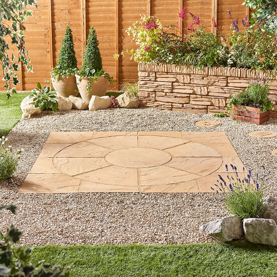 Stylish Stone Chantry Squaring Off Paving Kit 1.5m Gold Homebase