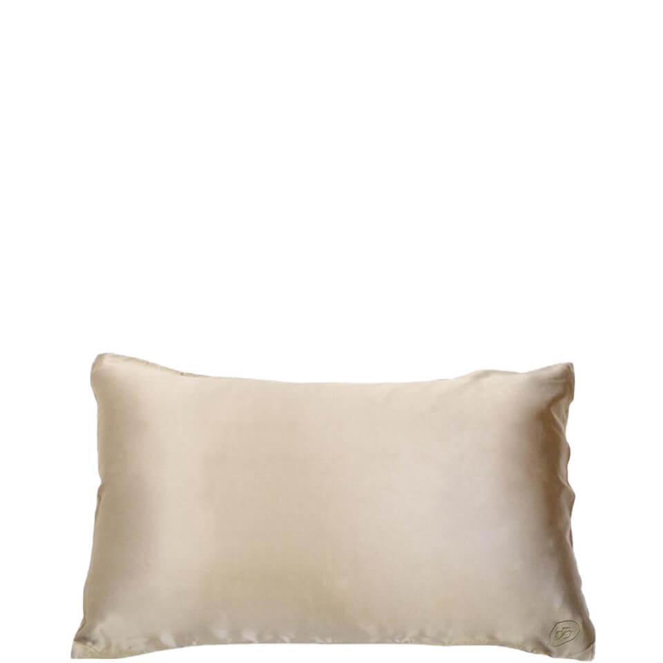 The Goodnight Co. Silk Sleep Mask and Queen Size Pillowcase - Gold