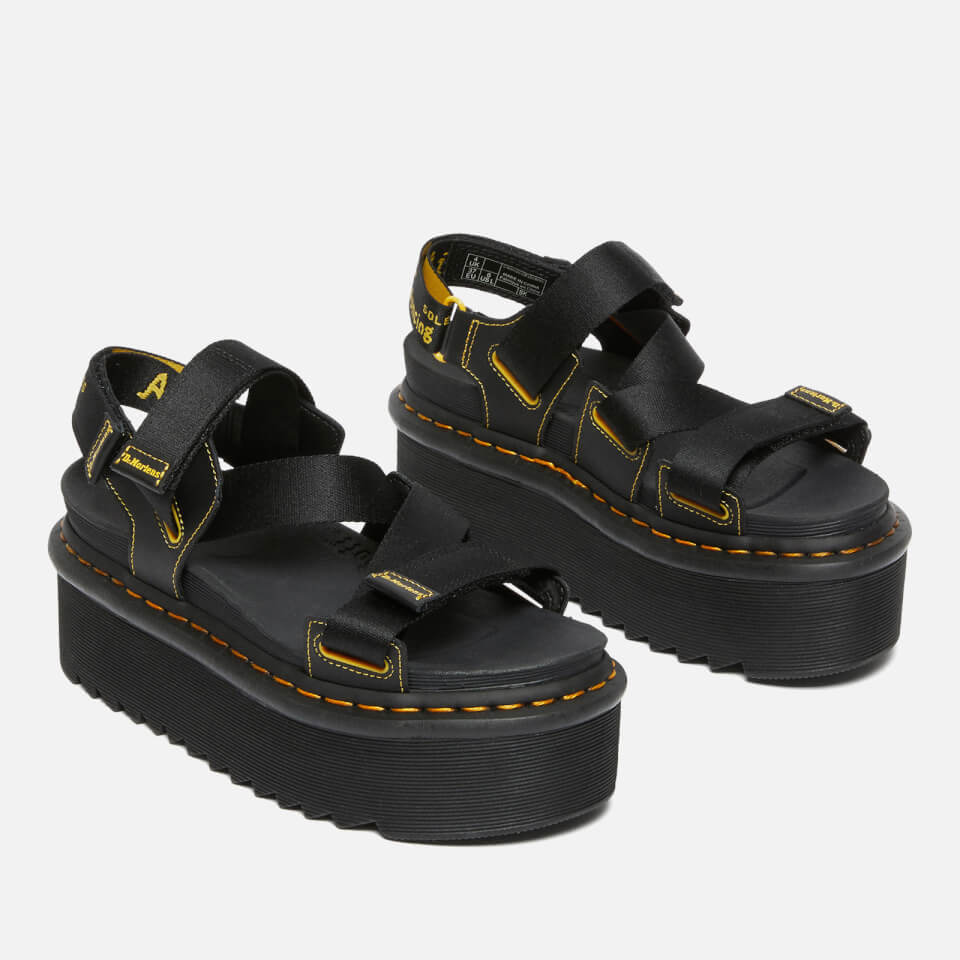 買い保障できる Kimber Women's Martens Dr. Quad Allsole | Sand Warm - Sandals 靴